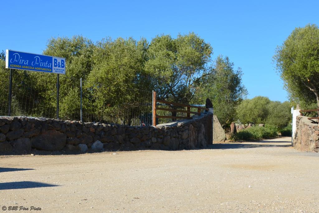 Agriturismo Pira Pinta Panzió Dorgali Kültér fotó